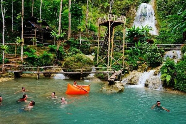 Air Terjun Kembang Soka
