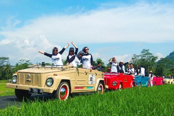 VW Tour Borobudur (3 Pax)